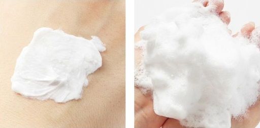 Berrisom Petite Pocket Vita Berry Foam_kimmi3.jpg